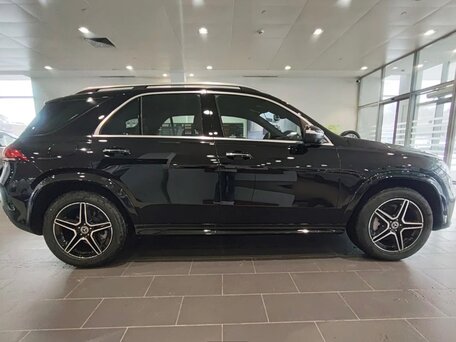 2025 Mercedes-Benz GLE 300 d II (V167) Рестайлинг, чёрный, 12500000 рублей, вид 4