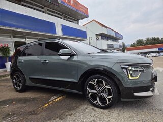 2023 Kia Niro II, серый, 1950044 рублей, вид 3