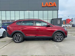 2026 Lada (ВАЗ) Iskra SW Cross, красный, 1847000 рублей, вид 3