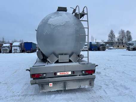 2004 Parcisa Полуприцепы-цистерны, серебристый, 5600000 рублей, вид 4