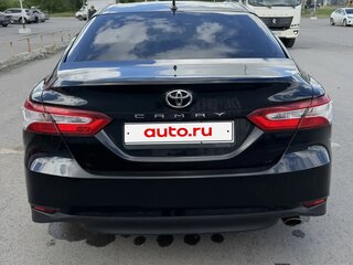 2018 Toyota Camry VIII (XV70), чёрный, 2750000 рублей, вид 5