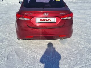 2011 Hyundai Avante V, красный, 870000 рублей, вид 3