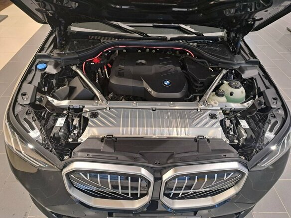 2025 BMW X3 Long 30L xDrive IV (G45/G48), чёрный, 7690000 рублей - вид 16