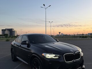 2022 BMW X4 M40i II (G02) Рестайлинг, чёрный, 5700000 рублей, вид 3
