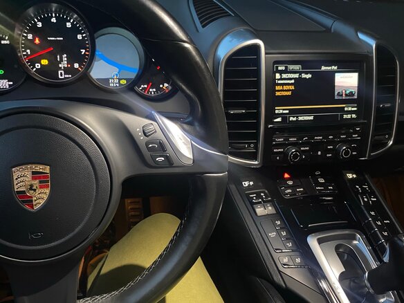 2014 Porsche Cayenne II Рестайлинг (958), коричневый, 2495000 рублей - вид 37