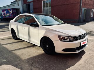 2012 Volkswagen Jetta VI, белый, 920000 рублей, вид 3