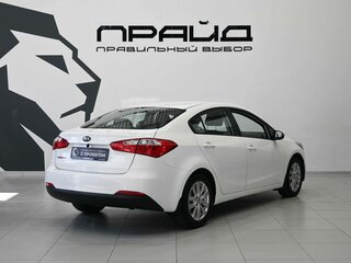 2013 Kia Cerato III, белый, 979900 рублей, вид 3
