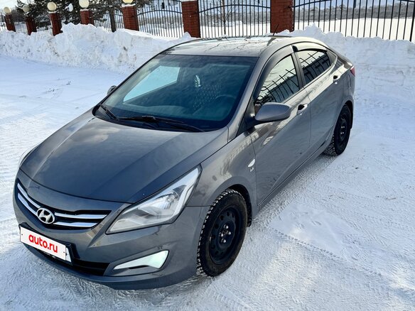 2015 Hyundai Solaris I Рестайлинг, серый, 970000 рублей