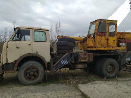 1985 МАЗ Автокраны, зелёный, 270000 рублей, вид 3