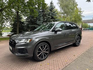 2023 Audi Q7 55 TFSI II (4M) Рестайлинг, серый, 10200000 рублей, вид 2