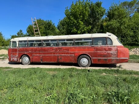 1972 Ikarus 255, красный, 2900000 рублей, вид 4
