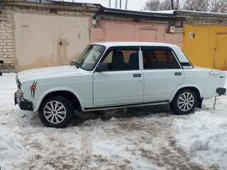 2002 Lada (ВАЗ) 2107, белый, 280000 рублей, вид 3