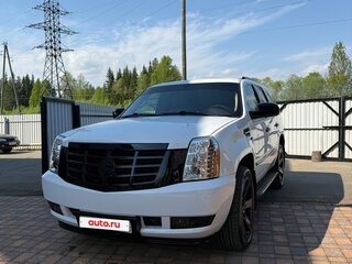 2010 Cadillac Escalade III, белый, 1850000 рублей, вид 5