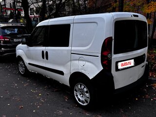 2010 Fiat Doblo II, белый, 850000 рублей, вид 4