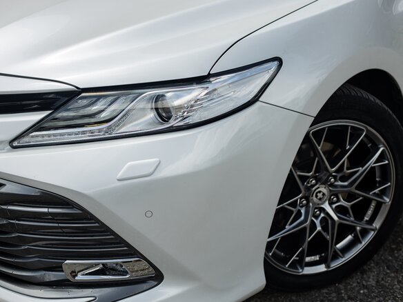 2019 Toyota Camry VIII (XV70), белый, 3500000 рублей - вид 23