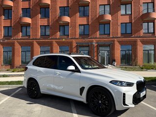2023 BMW X5 40i IV (G05/G18) Рестайлинг, белый, 9499000 рублей, вид 3