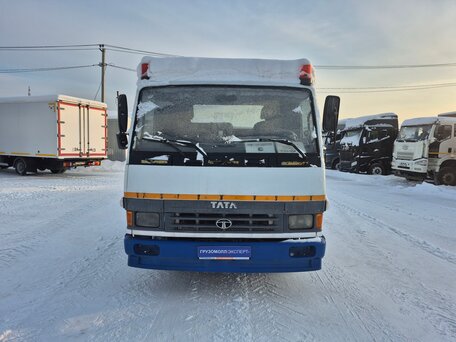 2011 TATA 613, белый, 1550000 рублей, вид 2