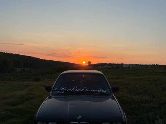1984 BMW 3 серии 318i II (E30), синий, 250000 рублей - вид 4