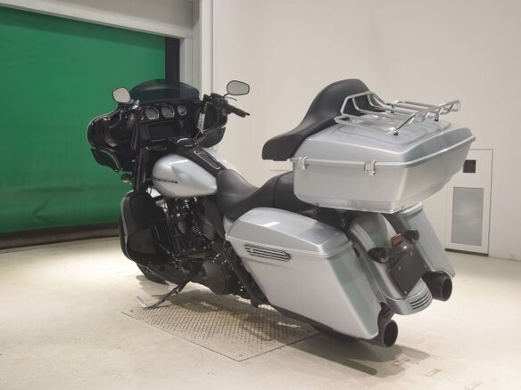 2020 Harley-Davidson Street Glide Special, серебристый, 1493000 рублей - вид 4
