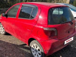 2001 Toyota Vitz I (P10), красный, 250000 рублей, вид 5