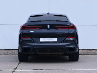 2021 BMW X6 30d III (G06), чёрный, 7490000 рублей, вид 5