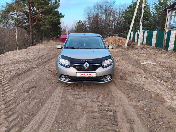 2017 Renault Logan II, бежевый, 770000 рублей