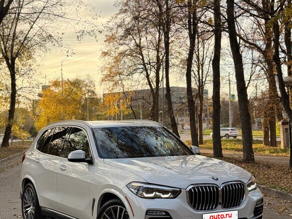 2019 BMW X5 40i IV (G05/G18), белый, 6250000 рублей - вид 7