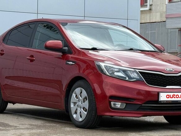 2016 Kia Rio III Рестайлинг, красный, 950000 рублей - вид 1