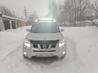 2014 Nissan X-Trail II Рестайлинг, серебристый, 1550000 рублей, вид 2