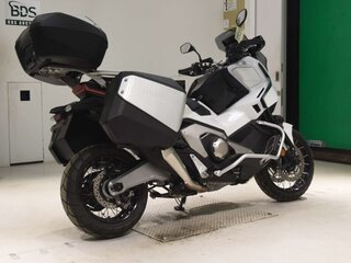 2025 Honda X-ADV, белый, 1553000 рублей, вид 4