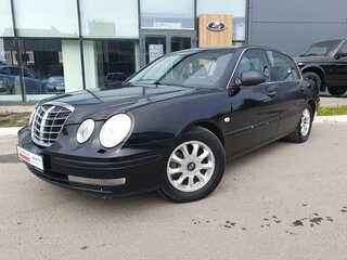 Kia Opirus I