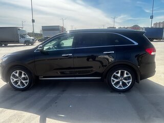 2017 Kia Sorento III Prime, чёрный, 2500000 рублей, вид 5