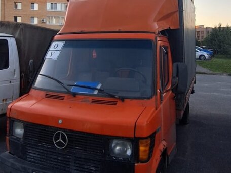 1994 Mercedes-Benz T1, оранжевый, 100000 рублей, вид 4