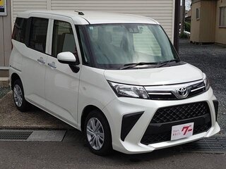 2023 Toyota Roomy I Рестайлинг, белый, 798000 рублей, вид 1