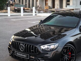2022 Mercedes-Benz E-Класс AMG 53 AMG V (W213) Рестайлинг, чёрный, 7200000 рублей, вид 2