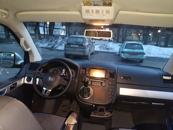 2011 Volkswagen Multivan T5 Рестайлинг, синий, 1900000 рублей - вид 8