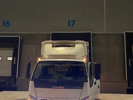 2010 Isuzu Elf (N-series), белый, 2250000 рублей, вид 1