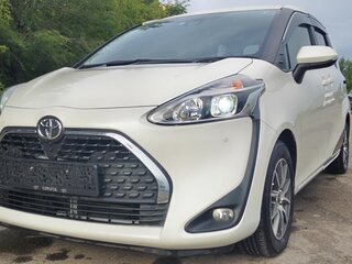2020 Toyota Sienta II Рестайлинг, белый, 1699000 рублей, вид 3