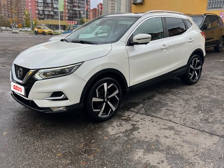 2019 Nissan Qashqai II Рестайлинг, белый, 1660000 рублей, вид 1