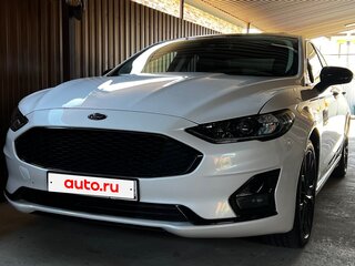 2019 Ford Fusion (North America) II Рестайлинг, белый, 1650000 рублей, вид 2