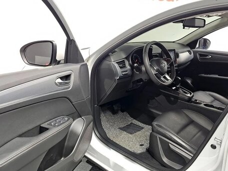 2022 Renault Samsung XM3, серый, 1950000 рублей, вид 5