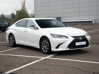 2018 Lexus ES 250 VII, белый, 3447000 рублей, вид 4