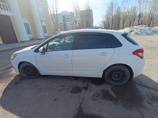 2012 Citroen C4 II, белый, 400000 рублей, вид 2