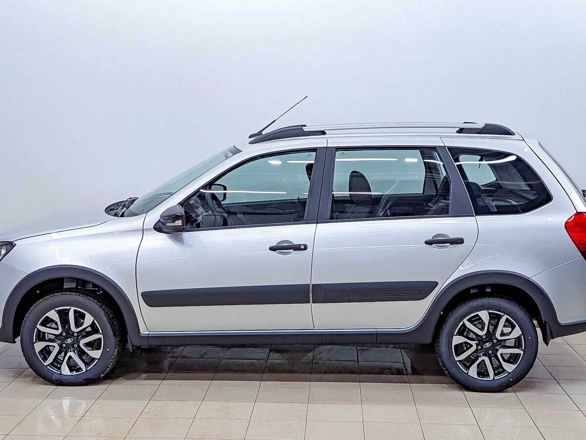 Открыть фотографии: Lada (ВАЗ) Granta I Рестайлинг