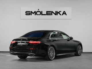 2025 Mercedes-Benz S-Класс 500 Long 4MATIC VII (W223), чёрный, 17300000 рублей, вид 2