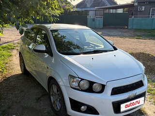 2012 Chevrolet Aveo II, белый, 550000 рублей, вид 1