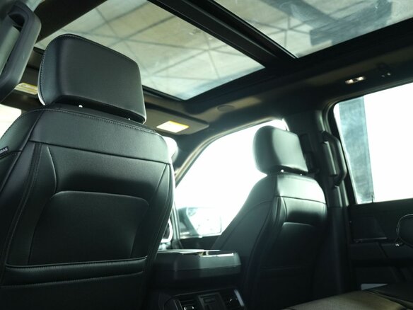 2025 Ford F-150 SuperCrew Lobo XIV Рестайлинг, чёрный, 10800000 рублей - вид 15
