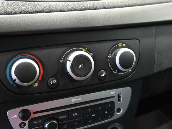 2014 Renault Fluence I Рестайлинг, коричневый, 789900 рублей - вид 15