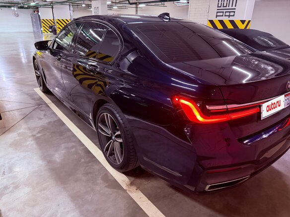 2019 BMW 7 серии 730d xDrive VI (G11/G12) Рестайлинг, чёрный, 5000000 рублей - вид 5
