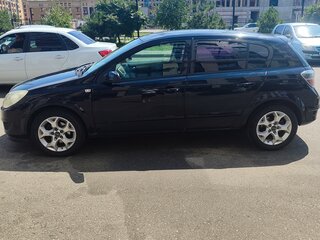 2008 Opel Astra H Рестайлинг, чёрный, 395000 рублей, вид 4